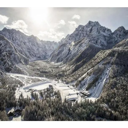 Vila Mojca Apartma Eva-Neza, Kranjska Gora Exterior photo