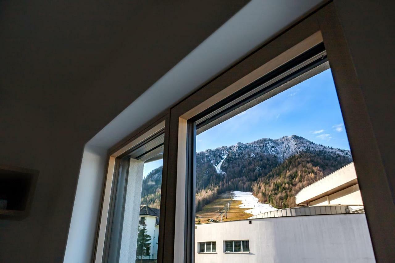 Mojca Apartma Eva-neza,