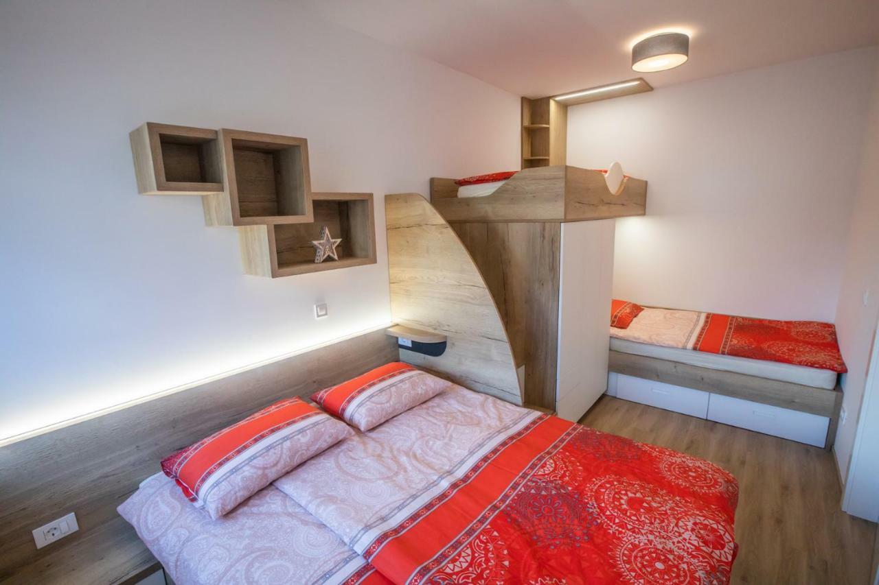 Mojca Apartma Eva-neza, * Kranjska Gora